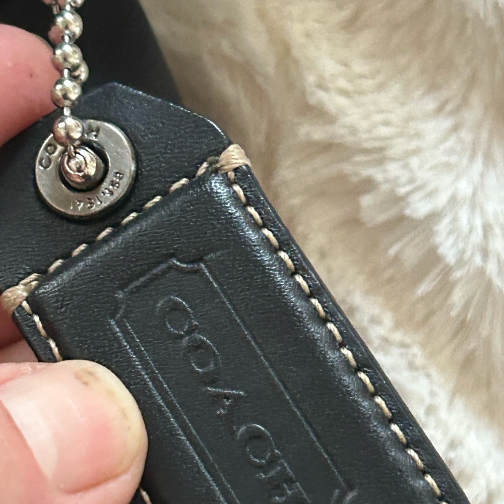 Coach Authentic Messenger Bag Euc - image 7